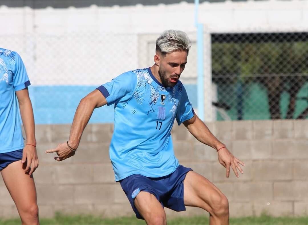 El jugador de la Academia permanece internado en el Sanatorio Allende de la capital cordobesa. (Prensa Racing)