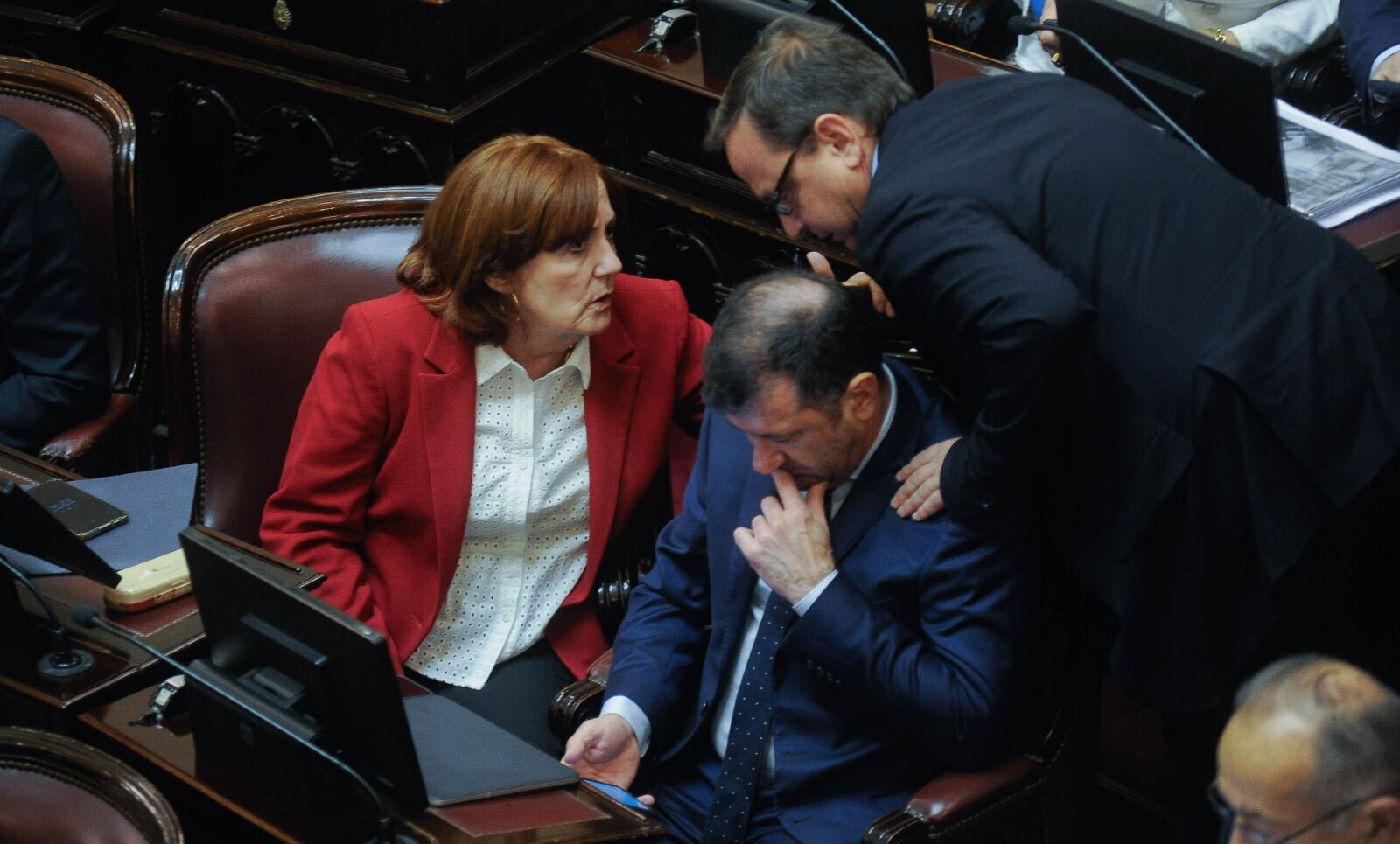 Los senadores de Unidad Federal Alejandra Vigo, Edgardo Kueider y Guillermo Snopek (Foto: Federico López Claro)