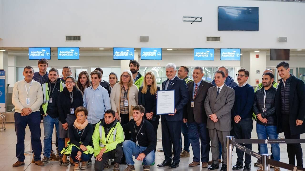 El AIR recibió certificación internacional