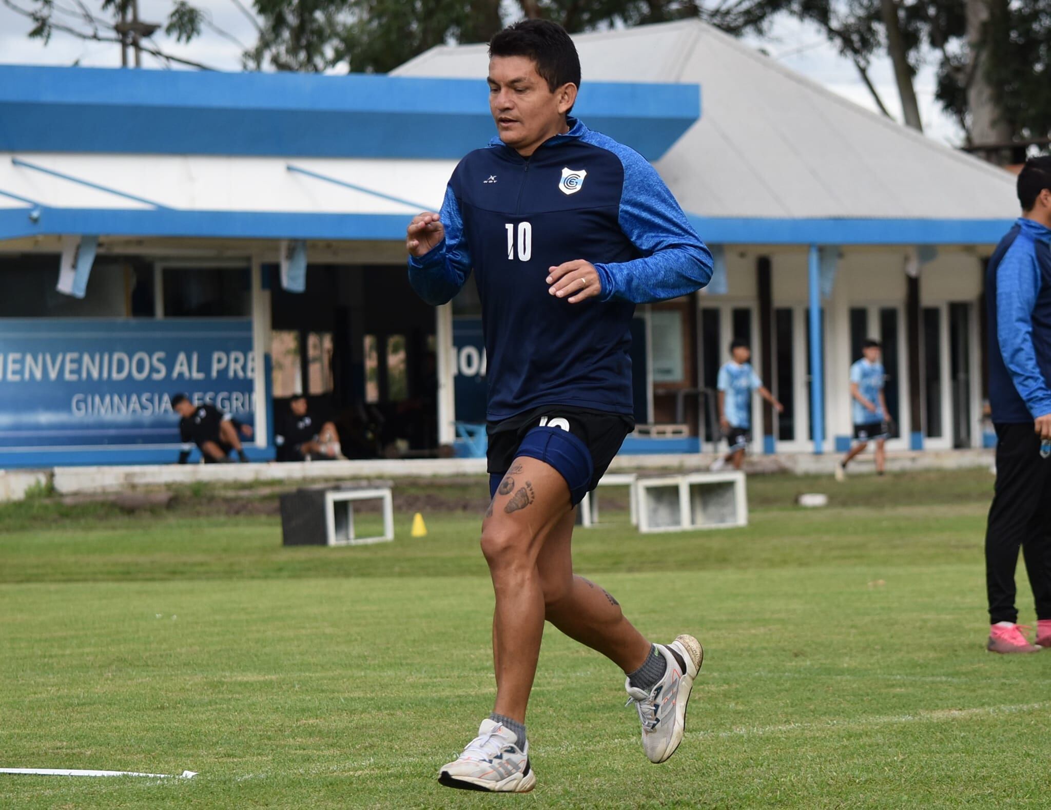 Luis "Pulga" Rodríguez se perderá el choque entre el "Albo" y el "Lobo", por su expulsión en el partido del domingo pasado.