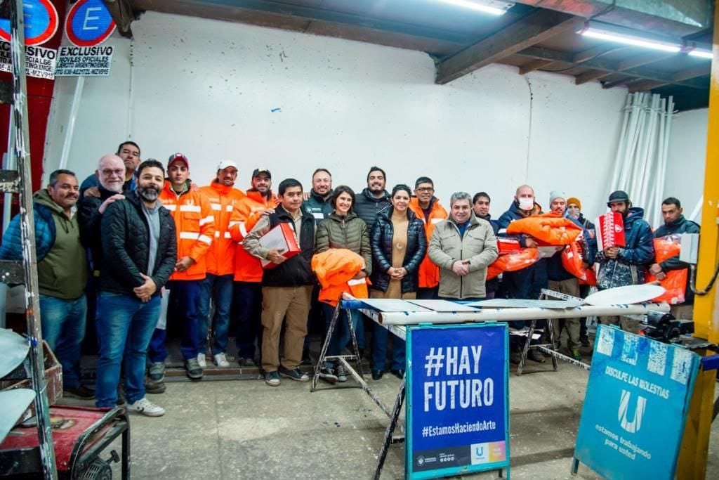 Los primeros en recibir los EPP fueron los trabajadores de las áreas Señalamiento Vial y Logística.