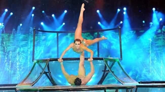 COKI RAMIREZ, sorprendió en el aquadance. 