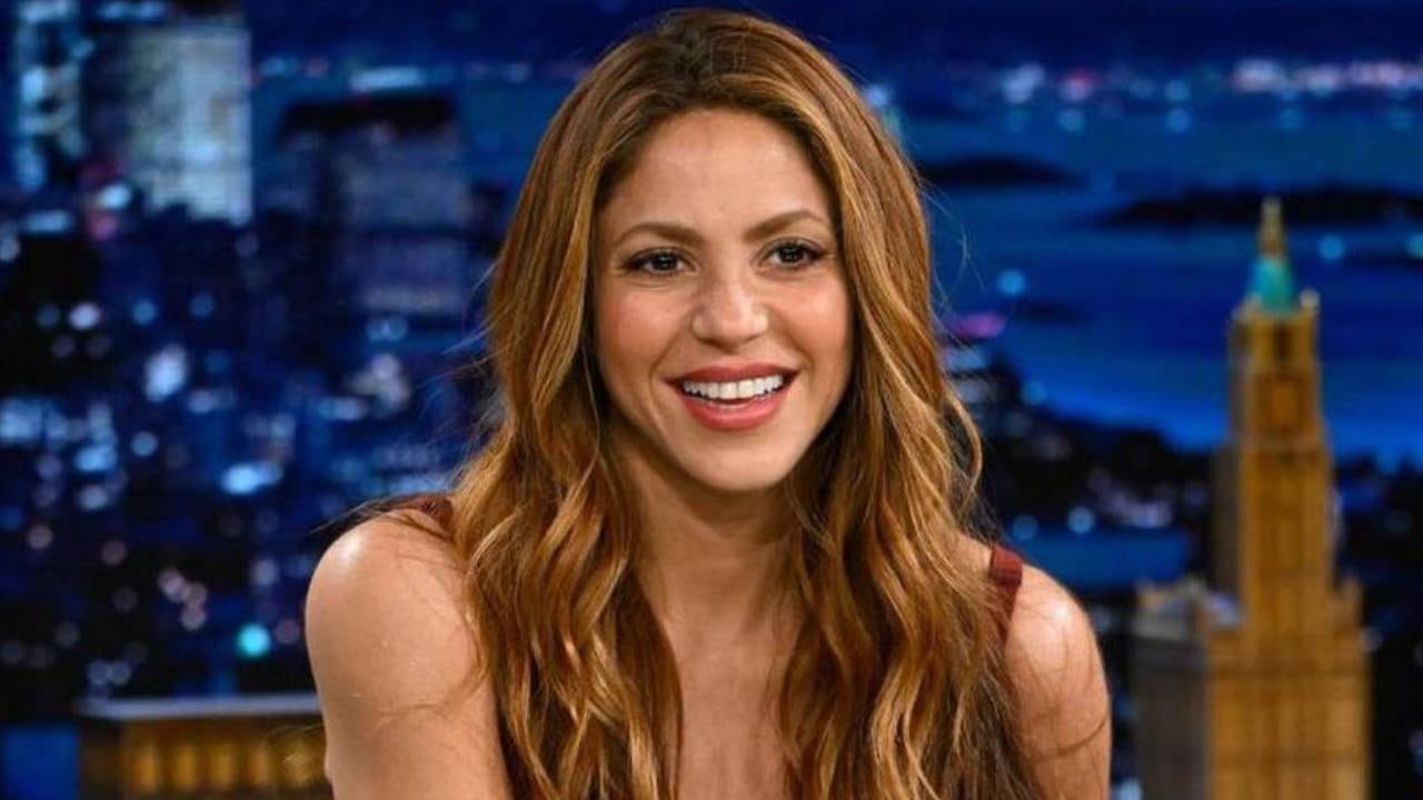 Este es el look deportivo chic con el que Shakira conquistó a Tom Cruise