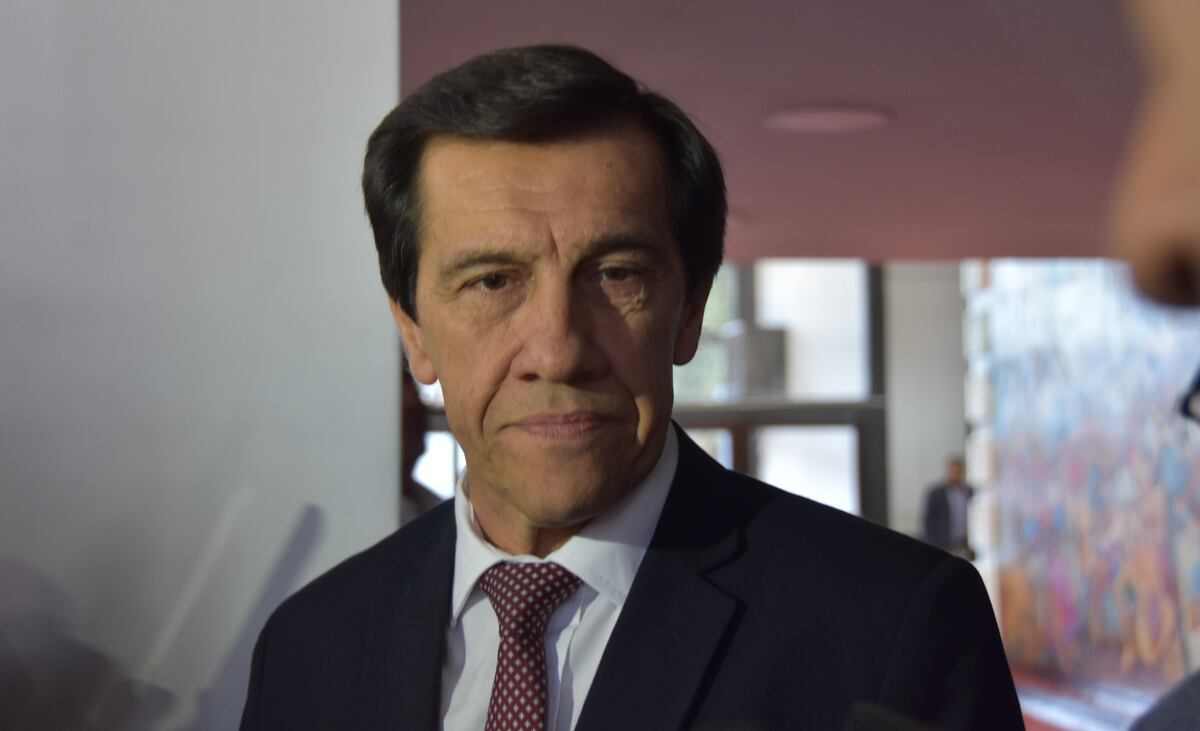 El ministro Sadir confirmó que hay recursos para pagar sueldo y aguinaldo a estatales de Jujuy