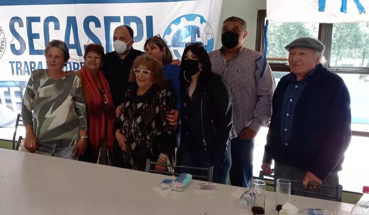 Garate se reunió con integrantes de los Centro de Jubilados de Tres Arroyos
