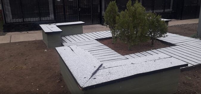 Este lunes amaneció nevado en El Manzano.