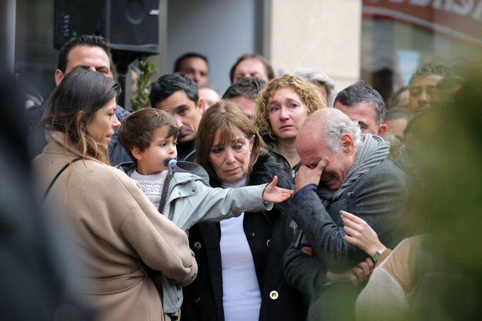 Familiares de Federico Martín Arumburú durante el homenaje al exjugador este 19 de marzo de 2023. 