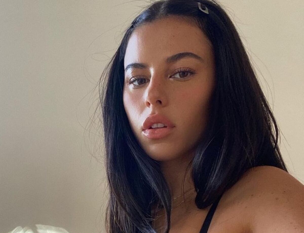 De microbikini y sombrero: las sorprendentes fotos de Victoria Villarroel, la asistente de Kylie Jenner