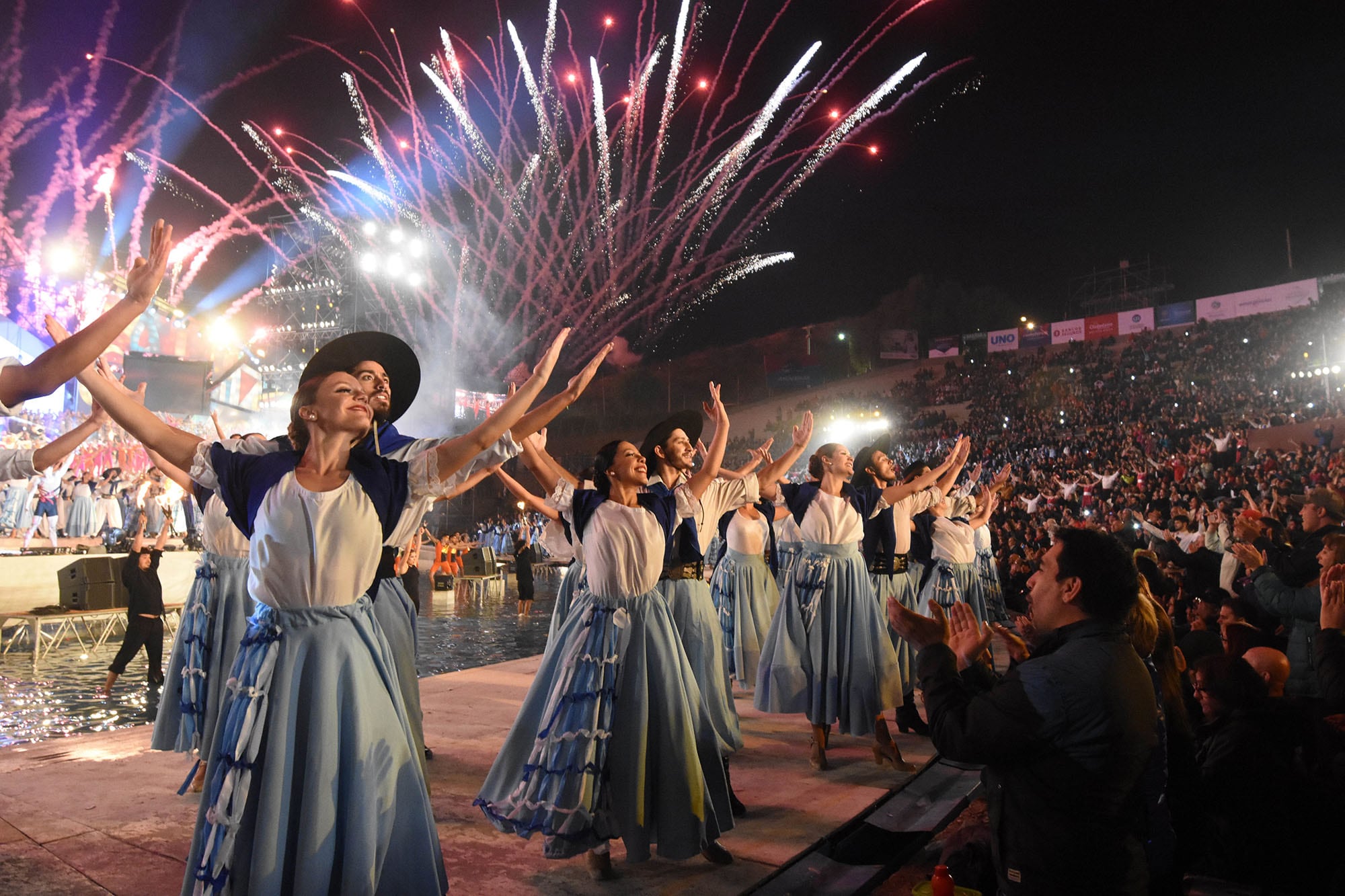 Celebración de la Fiesta Nacional de la Vendimia en el teatro Griego Frank Romero Day.