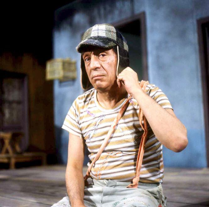 Roberto Gómez Bolaños como El Chavo del 8.