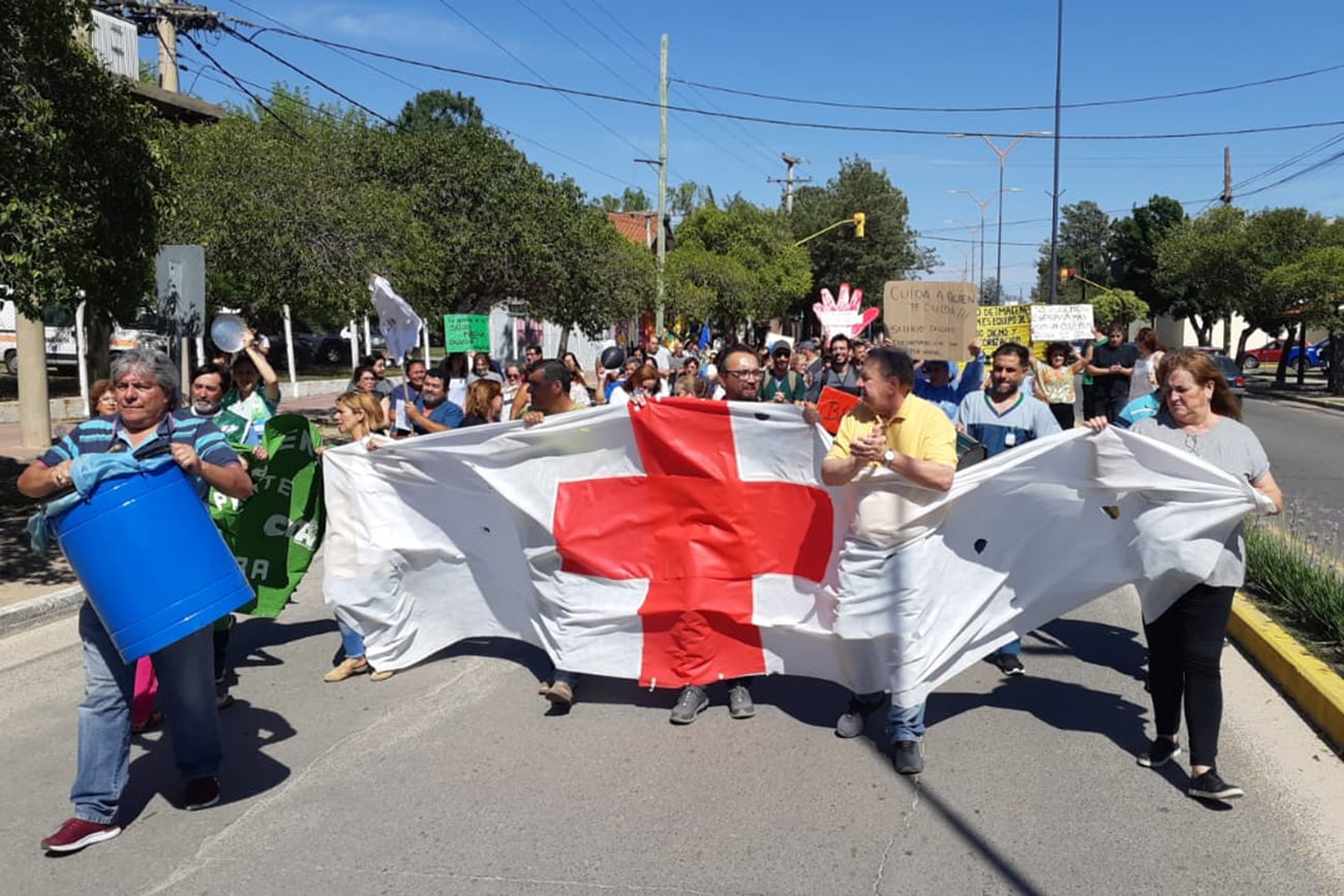 El personal de salud del Hospital Regional de Villa Dolores. 