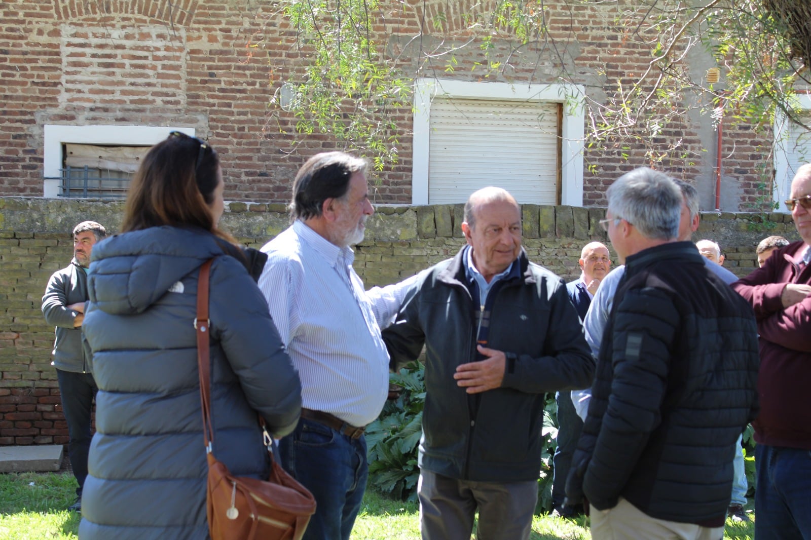 Se realizó la firma de transferencia de obra, que brindará el servicio de red cloacal a 1000 orensanos.