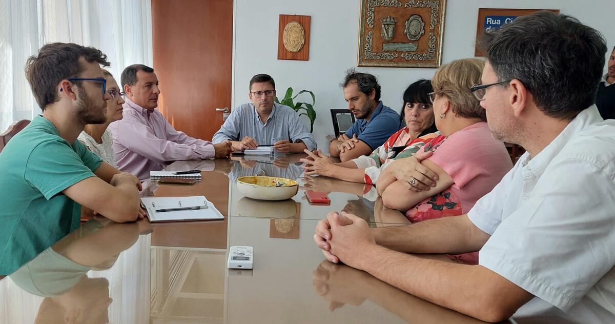 Reunión entre concejales y funcionarios provinciales de gestión ferroviaria