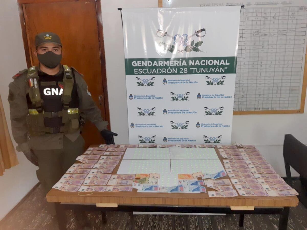 Viajaba de Mendoza a San Rafael con más de 300 pastillas de éxtasis