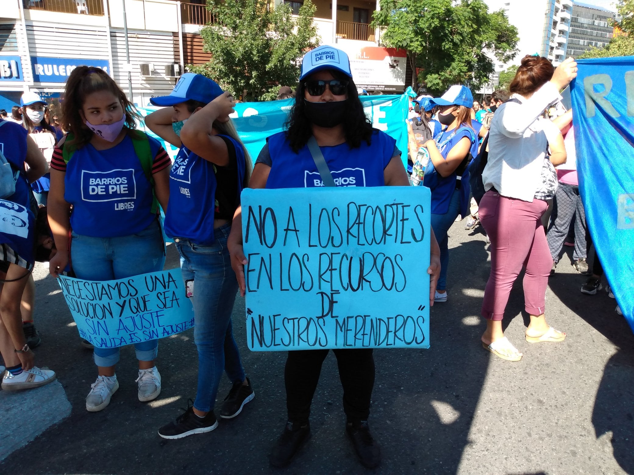 Entre otros reclamos, piden asistencia a los comedores populares de Córdoba.