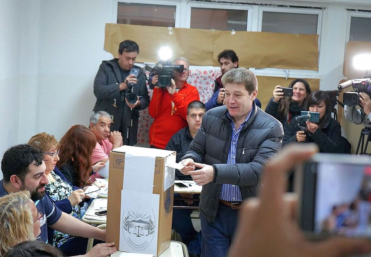 Elecciones en Tierra del Fuego: “Es bueno que tengamos esta posibilidad de votar en paz”