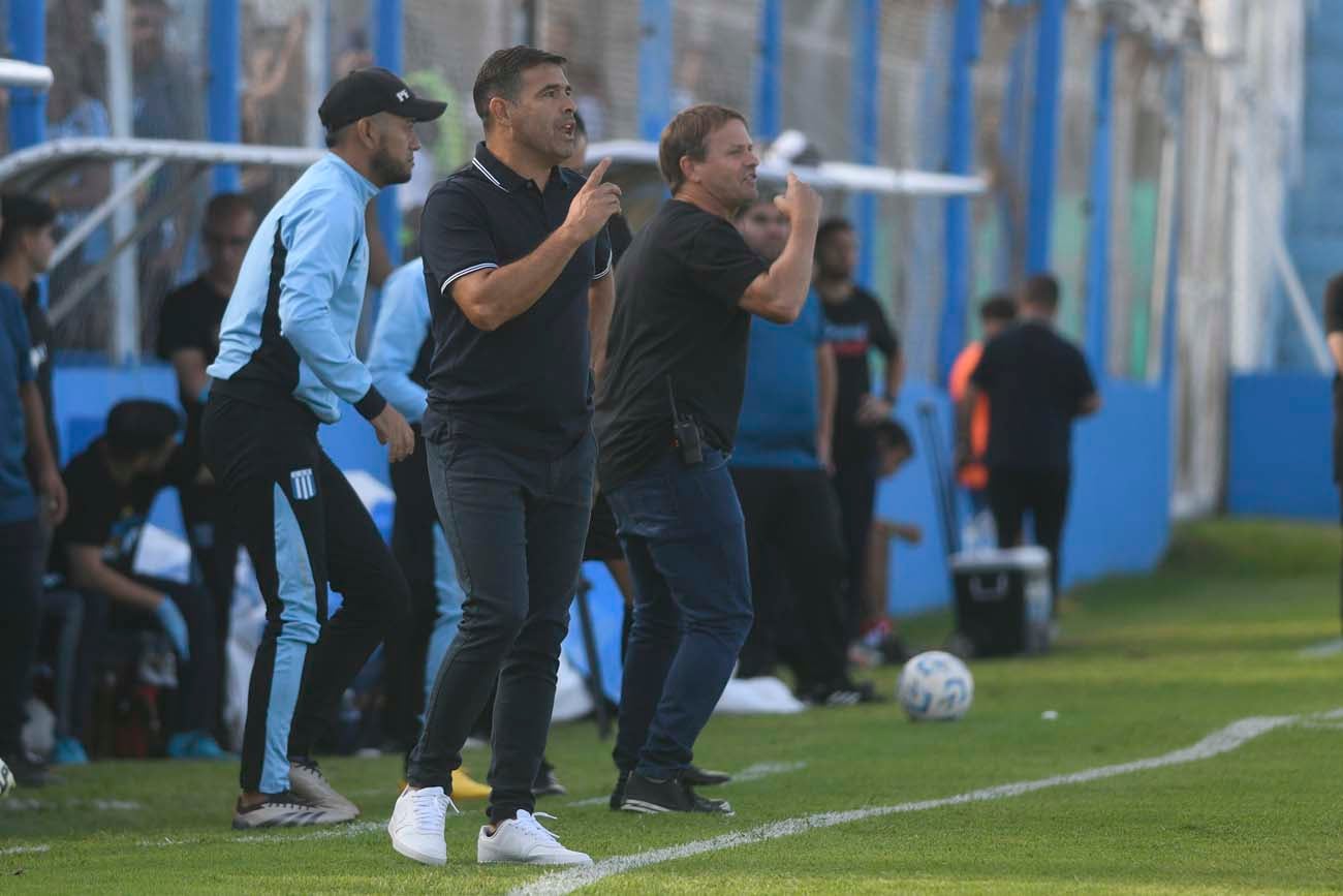 Diego Cochas. Racing gano por 3 a 0 a Arsenal  (Ramiro Pereyra / La Voz)