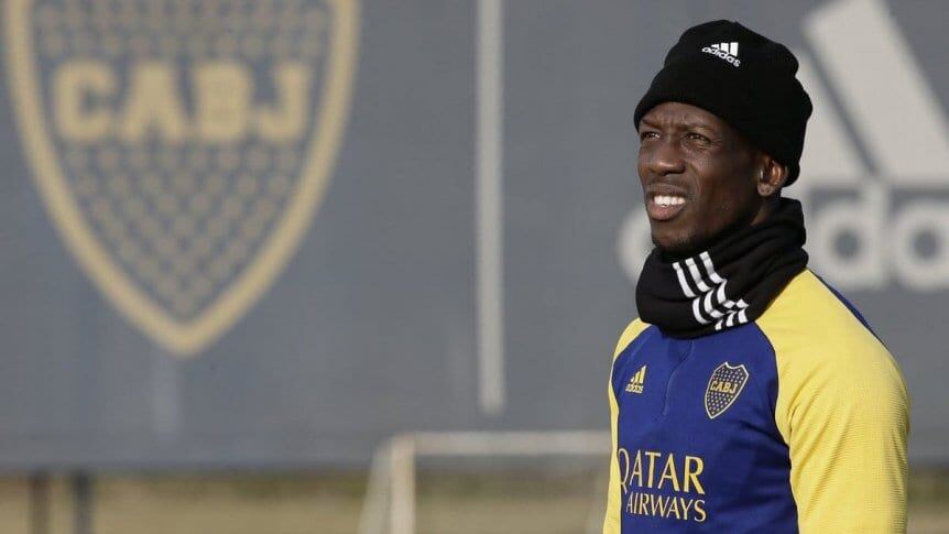 Luis Advíncula podría ser titular ante River por Copa Argentina.