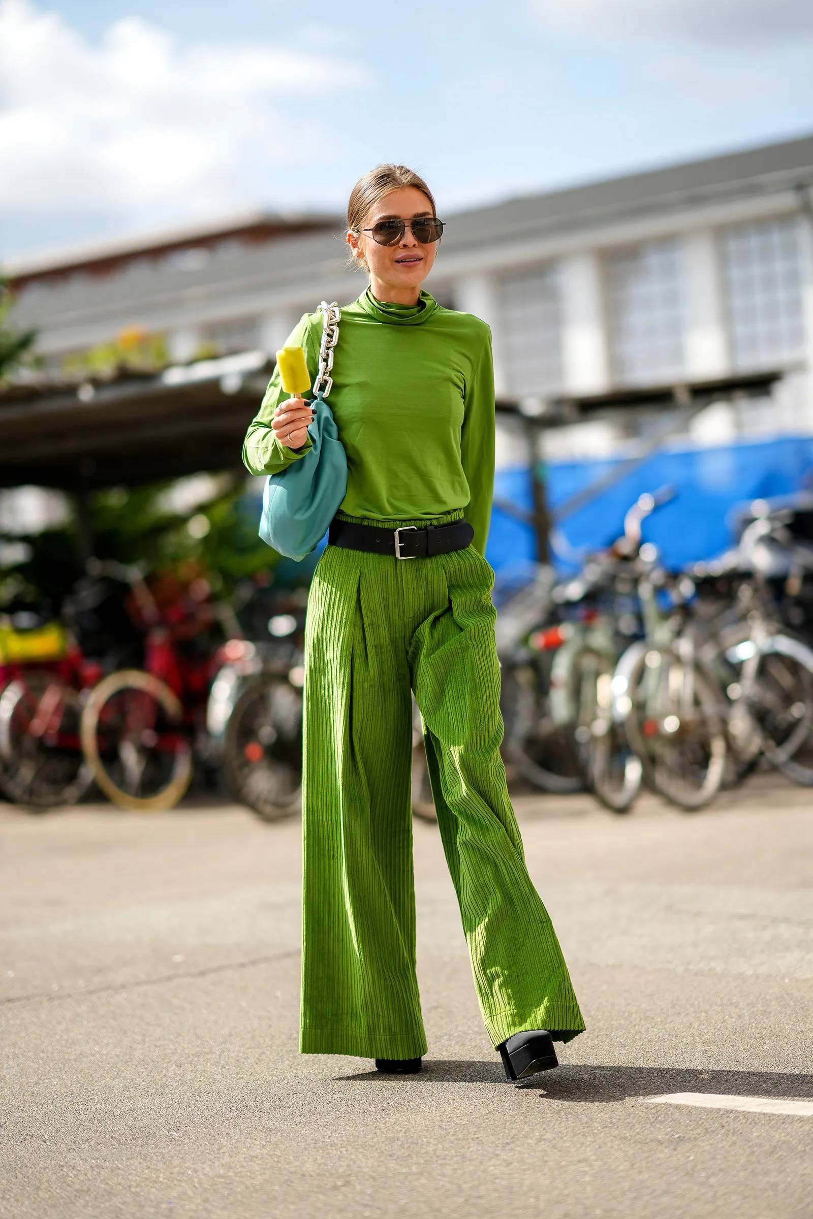 El verde matcha, musgo y oliva es el próximo color en tendencia 2025.