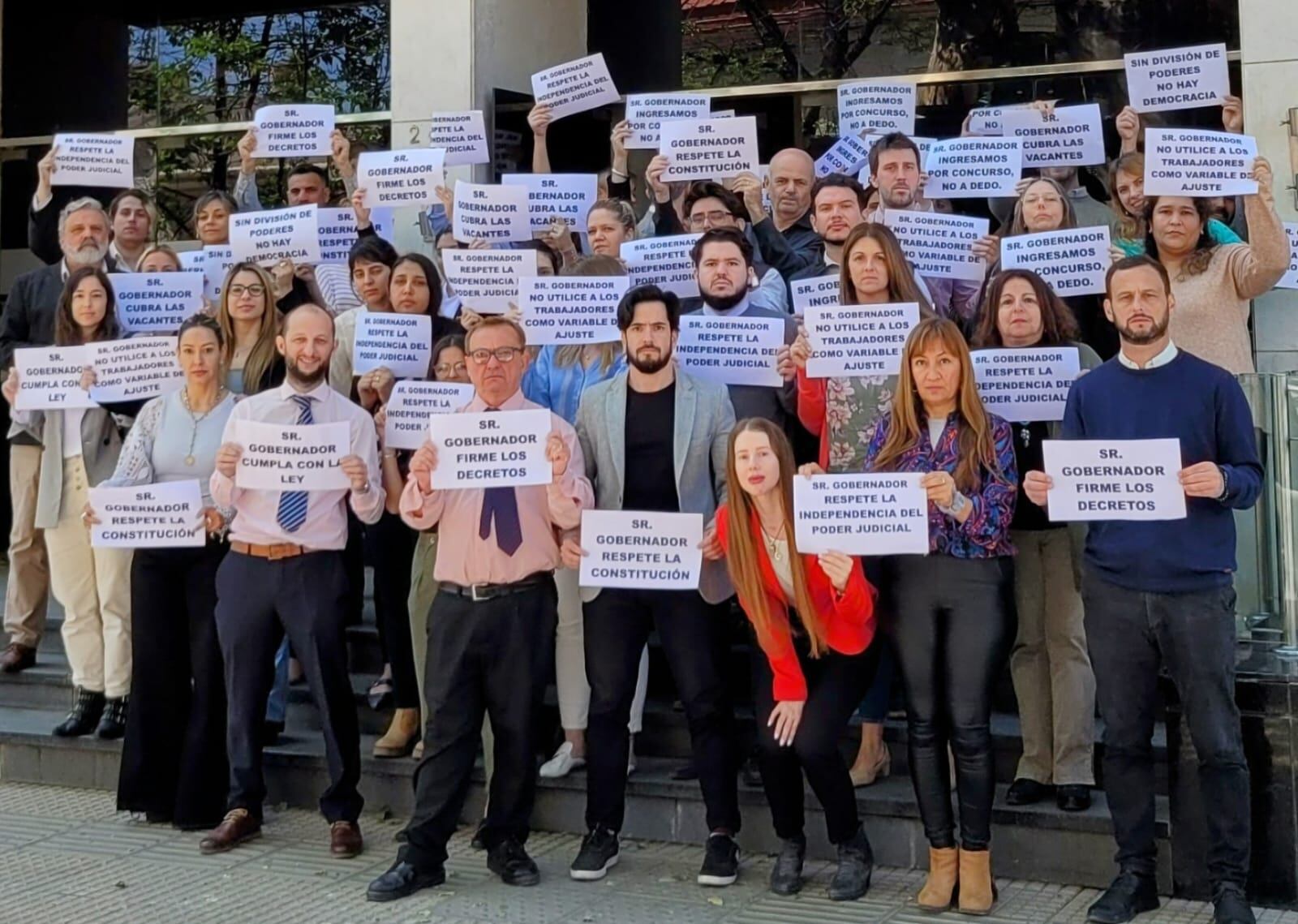 Masiva protesta de trabajadores y funcionarios judiciales en Rafaela