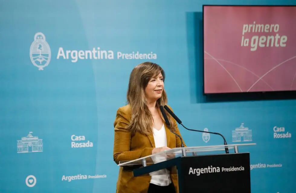 Gabriela Cerruti confirmó la medida. (Prensa de Gobierno)