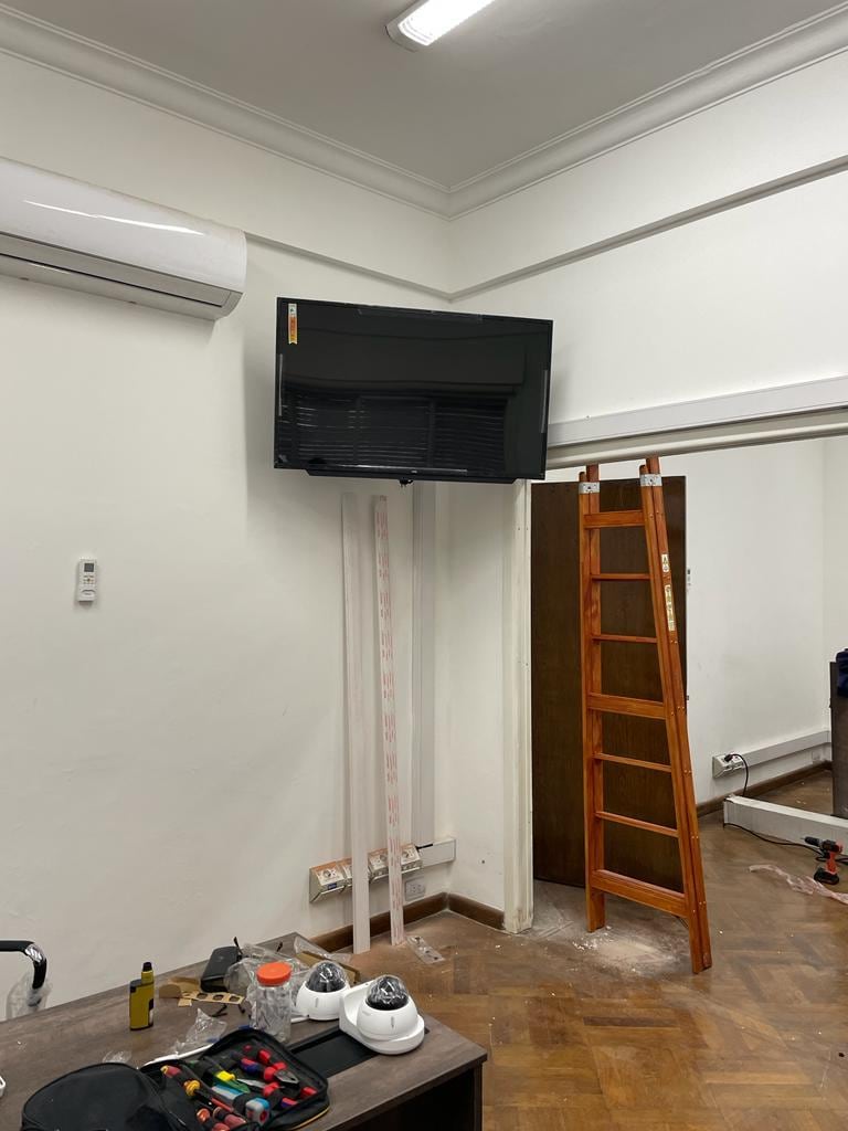 Instalaron una sala de alta tecnología en el Tribunal Oral en lo Criminal Federal N 3 de Rosario.