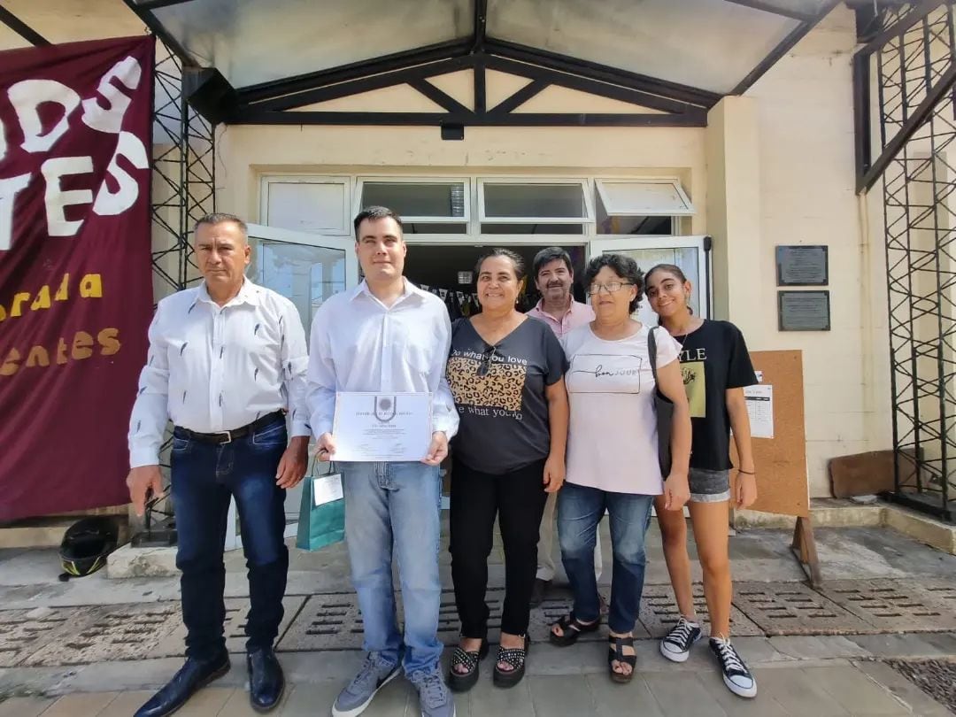 Nicolás Godoy, el primer periodista ciego de la Universidad Nacional del Nordeste.