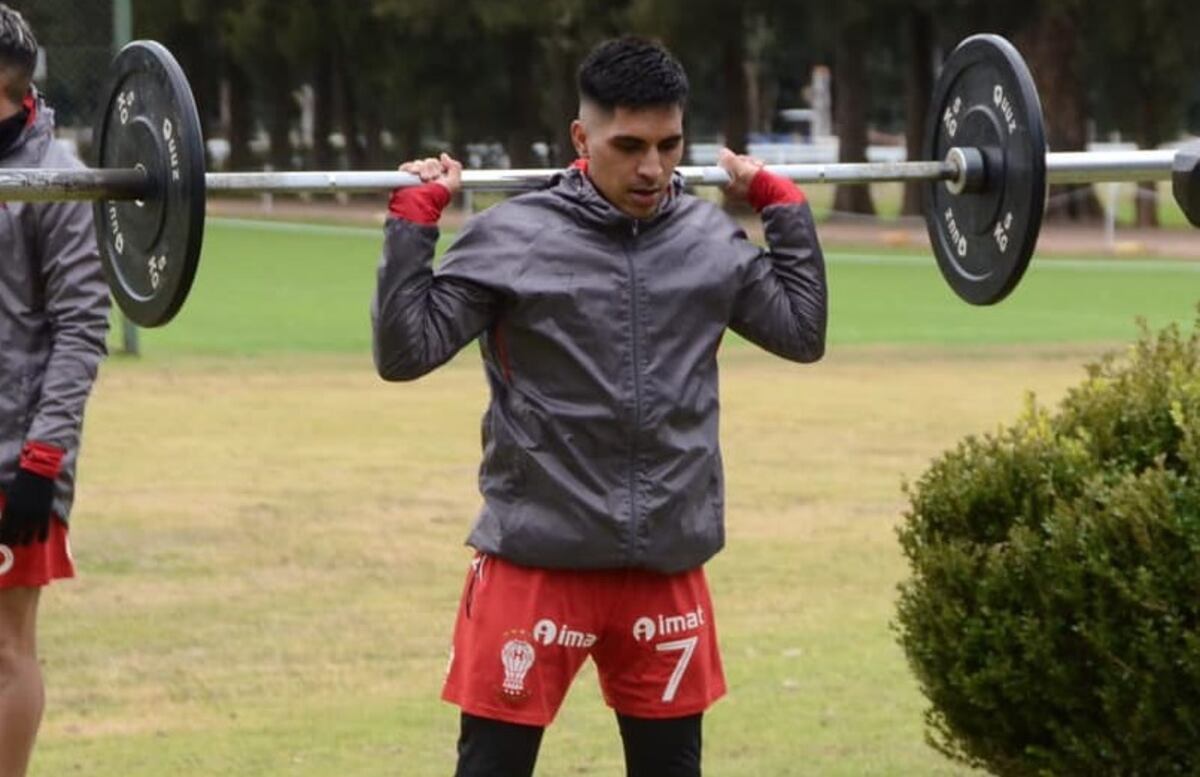 El jugador de San Luis, Jonás Acebedo se sumó a Huracán de Parque Patricios