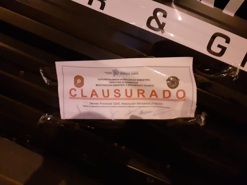 Desactivan fiesta clandestina y se procede a Clausurar el Parador Chapas (ex La Barra) (foto: gentileza Radio Comunidad Claromecó)