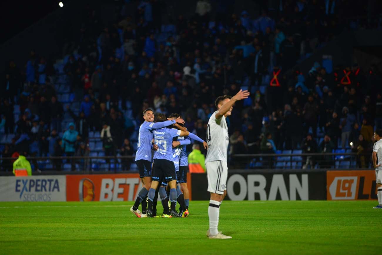 Belgrano ante Central Córdoba en el Gigante de Alberdi (Nicolás Bravo / La Voz)