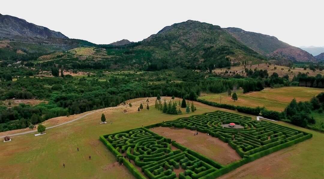 El Laberinto Patagonia, una experiencia muy divertida para vivir en familia.