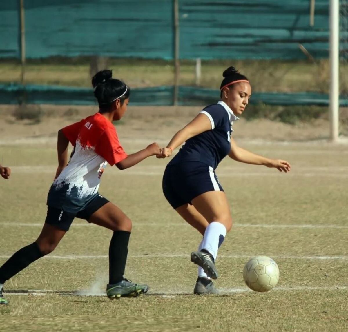 Fútbol femenino: Las Pumas pasaron al frente en su zona, Pink asegura y la Lepra mantiene el invicto