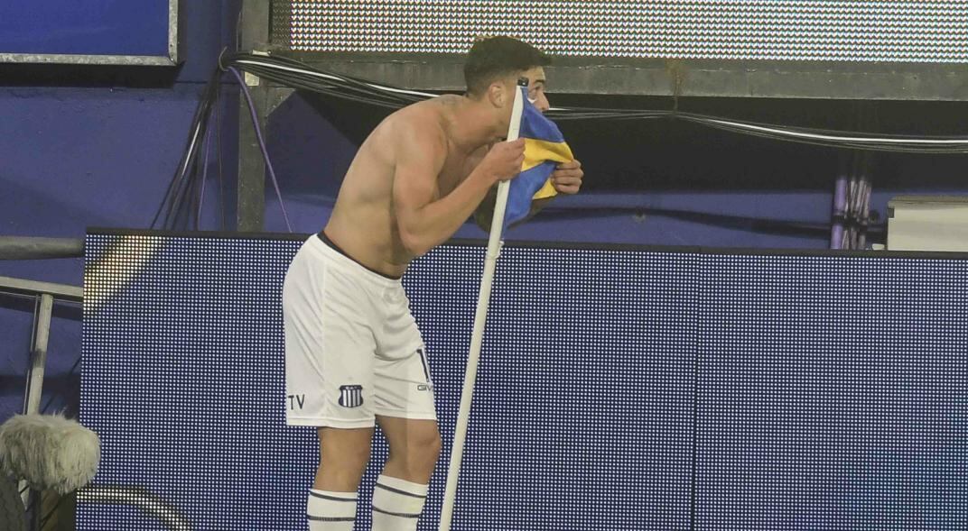 Festejo. Joel Soñora marcó el gol de Talleres. (Federico López Claro / Pool Argra)