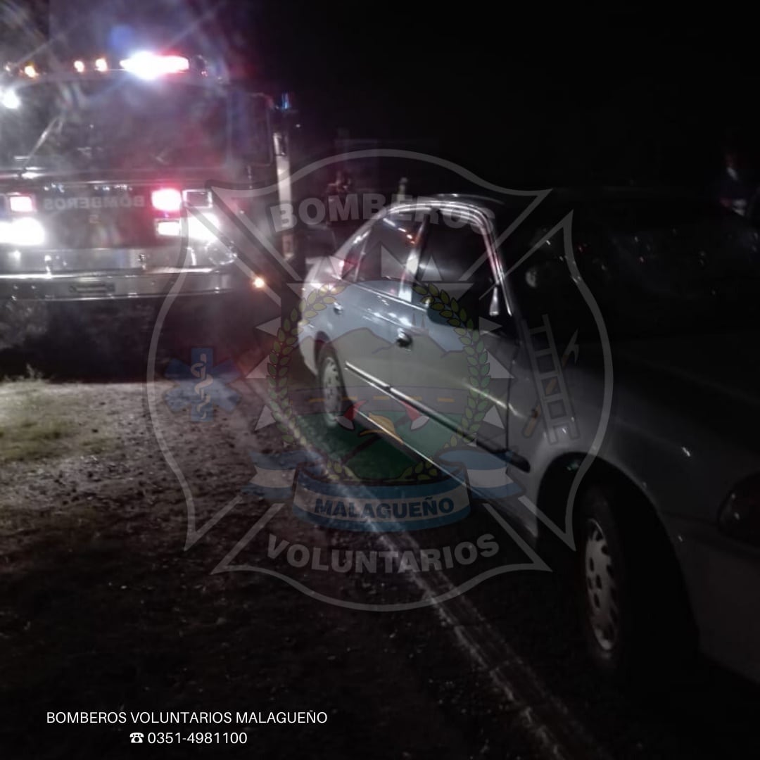 Dos mujeres fueron atropelladas en la colectora.