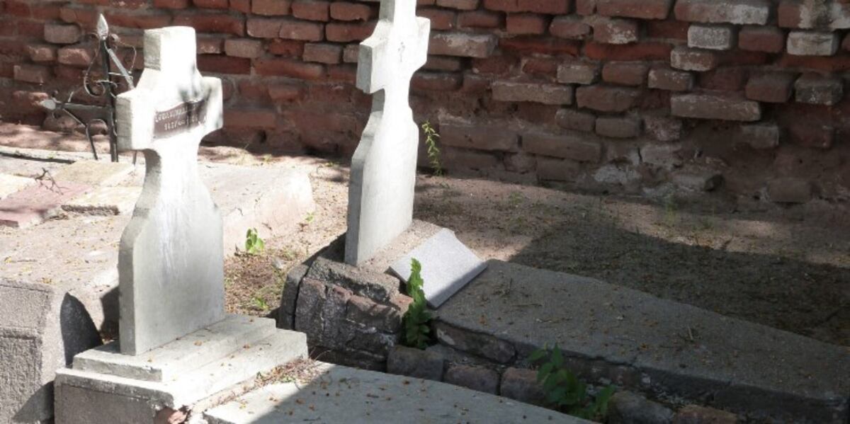 Cerraron el cementerio de Nogolí por “rituales satánicos”