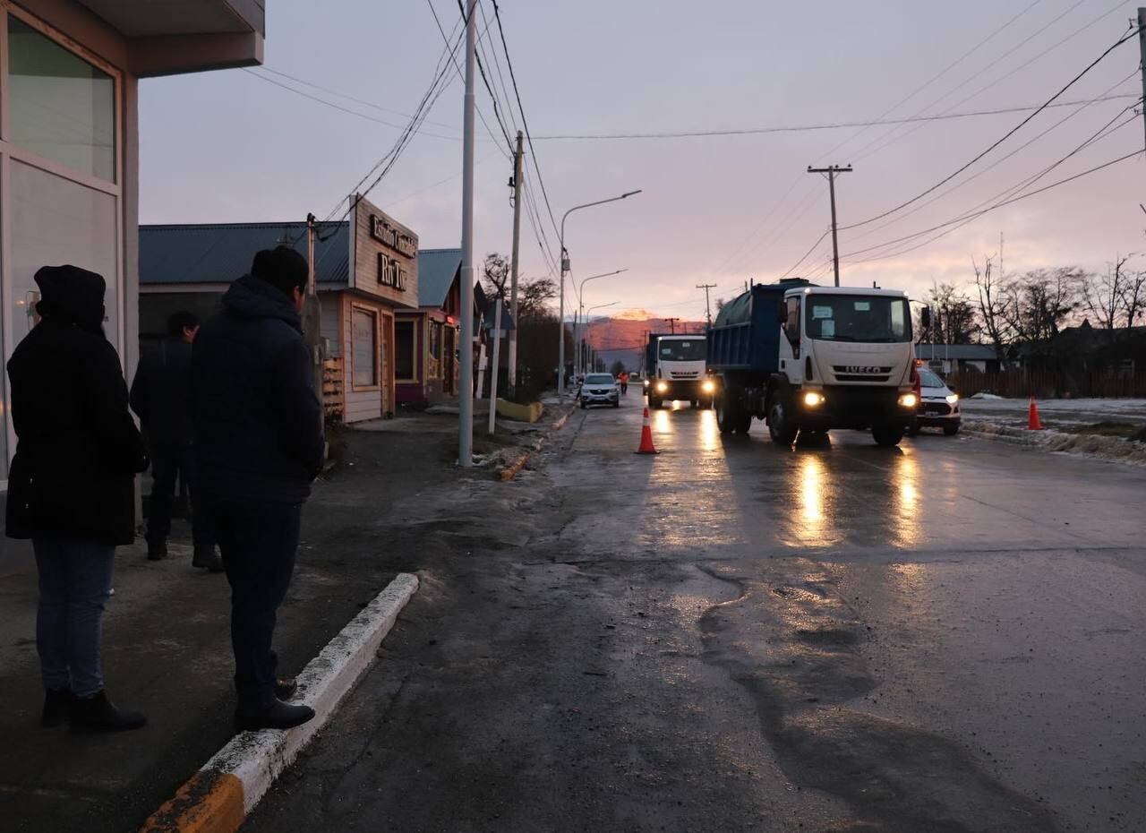 El Municipio adquirió dos camiones volcadores que se incorporarán a la flota de servicios públicos