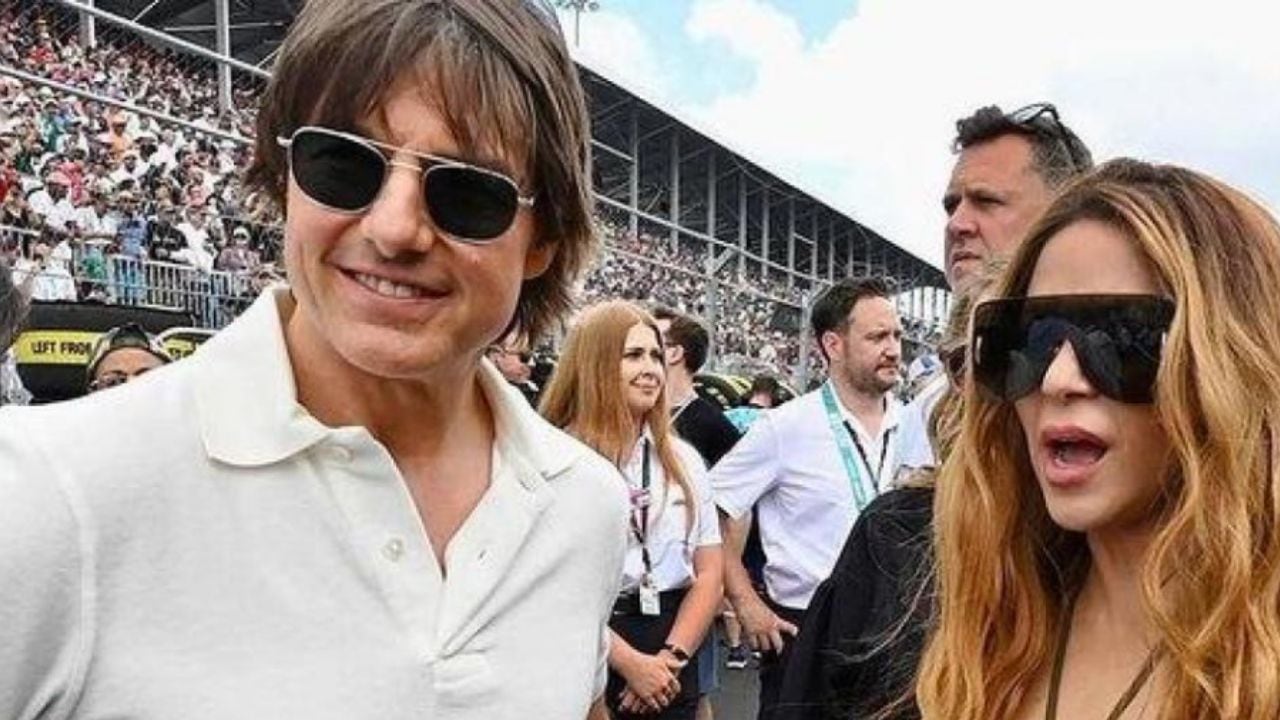 Shakira con Tom Cruise durante una competición de la Fórmula Uno.