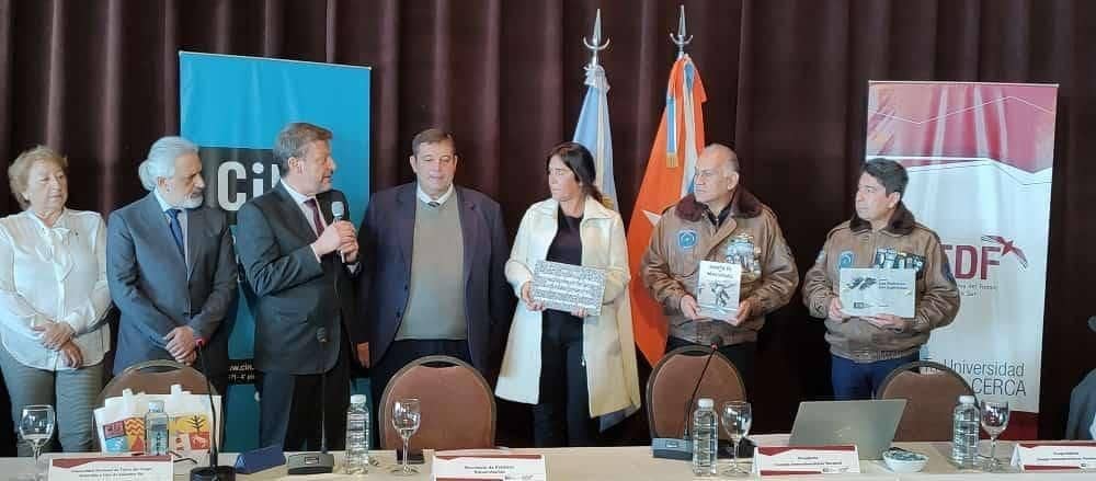 El Consejo Interuniversitario Nacional reconoció a veteranos de Malvinas