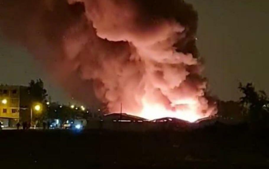 Incendio en una feria americana de barrio San Benito