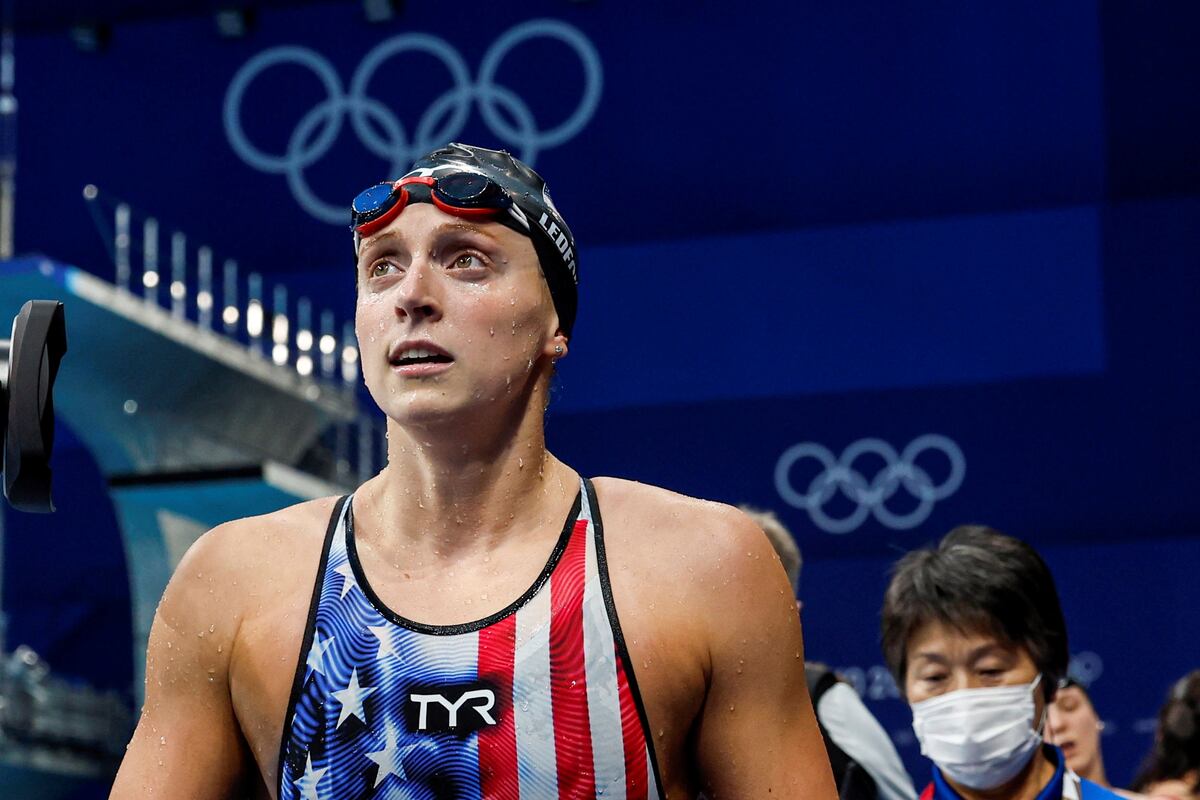 Quién es Katie Ledecky, la nadadora estadounidense que estableció el récord olímpico en los 1500 metros libres