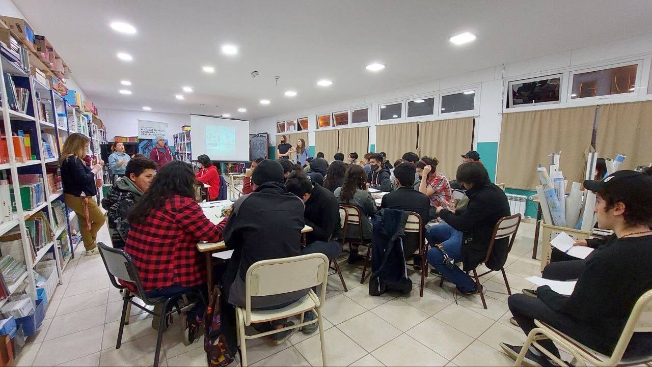 Los Talleres de prevención incluyen, al momento, al rededor de 800 alumnos.