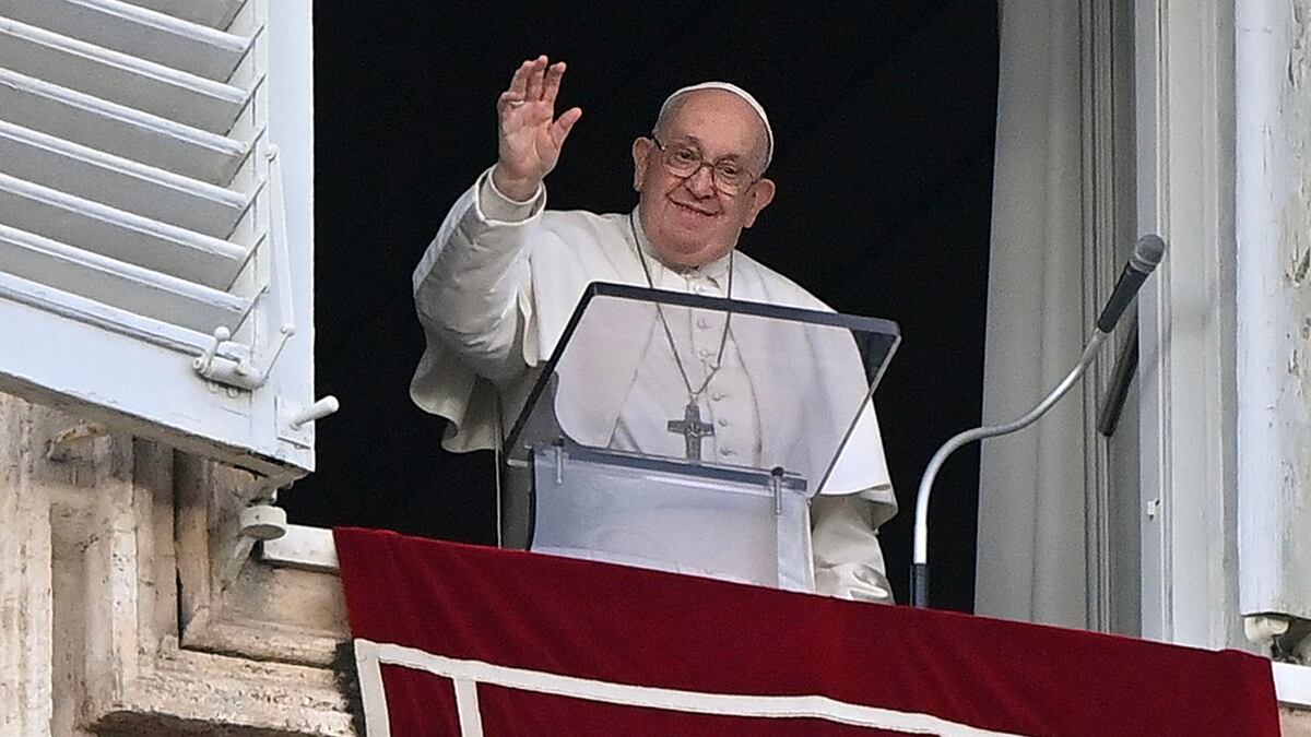 “Gracias por el silencio casi vergonzoso y la delicadeza con la que cubren los escándalos de la Iglesia”: la frase del Papa Francisco para los periodistas