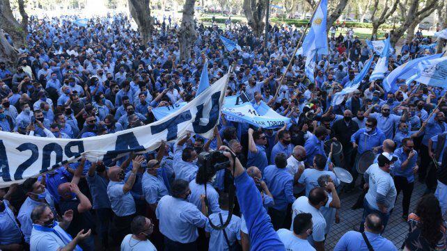 Marcha de choferes de la UTA en Rosario