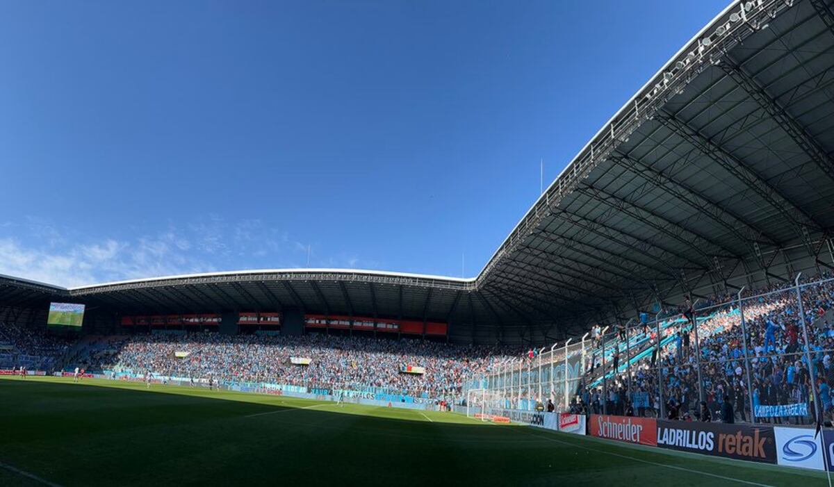 Entradas para Racing (C) vs Villa Mitre en “La Pedrera” de Villa Mercedes
