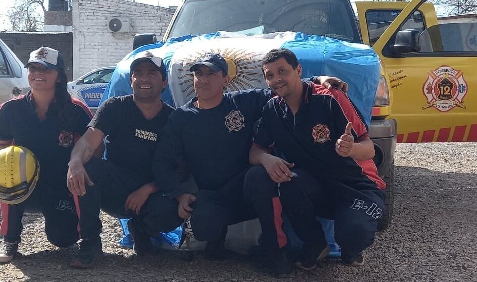 Estacion12: la brigada de Bomberos Voluntarios de Tunuyán viajaron a San Juan para ayudar a combatir los incendios.