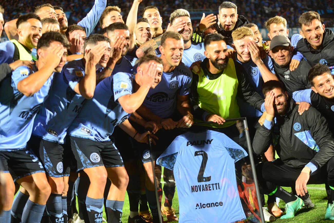 El último partido de Diego Novaretti ante su gente en Alberdi. Foto: Javier Ferreyra