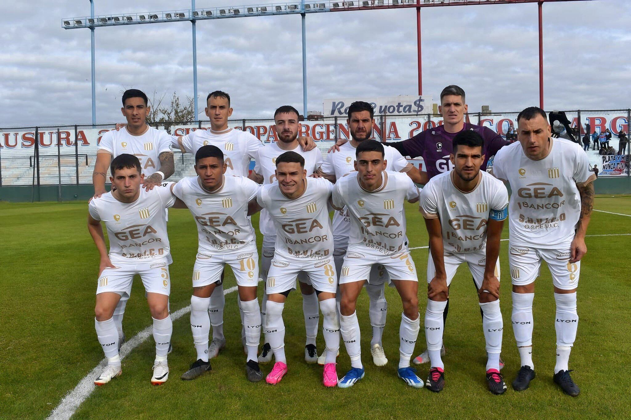 Racing de Nueva Italia visitó a Arsenal de Sarandí por la Primera Nacional. (Prensa Racing)