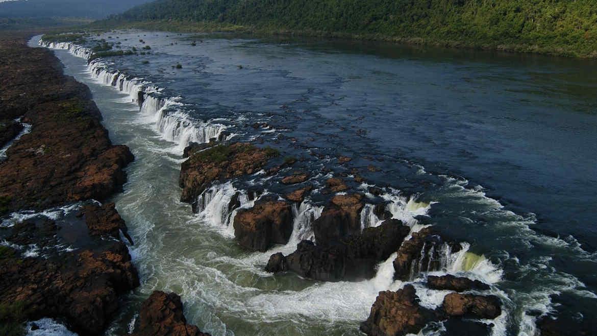 Saltos del Moconá, se encuentran dentro de la Reserva Biosfera Yaboty.