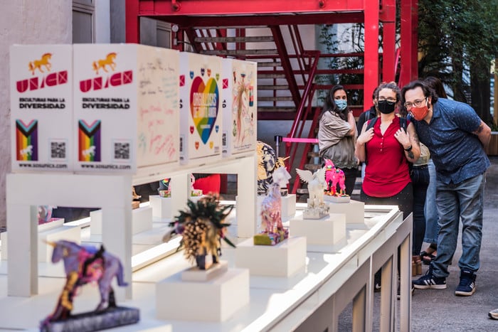 Con actividades al aire libre, recitales y un estricto protocolo reabrió el Centro Cultural Recoleta.