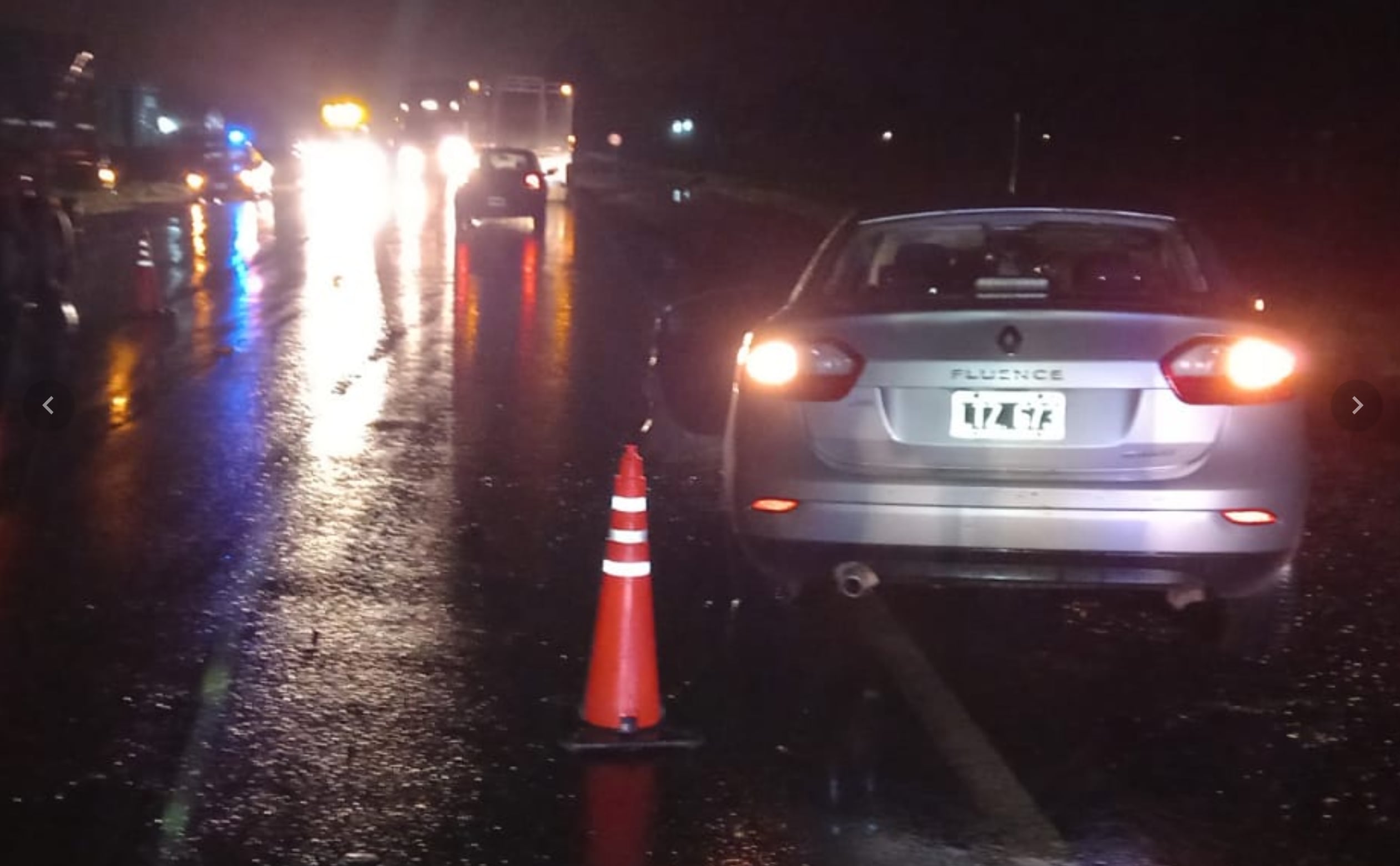 Chocaron un auto y un camión en Urioste y Ruta 3